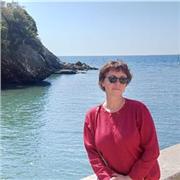 Sono insegnante di inglese con la esperienza di 25 anni,  master in  Tecnologie Metodologiche nell'insegnamento delle lingue stran